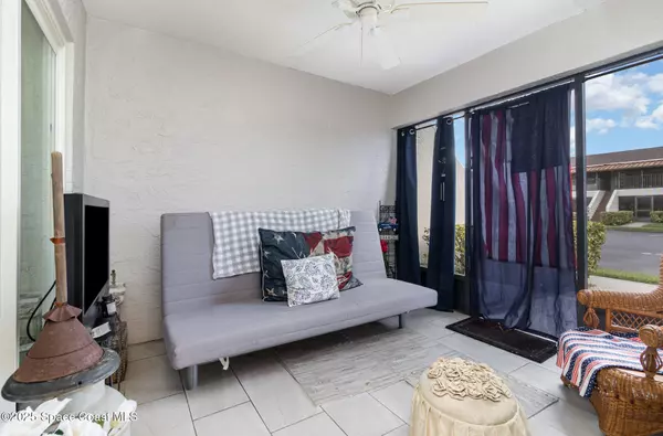 Melbourne, FL 32934,625 Ridge Club DR #13