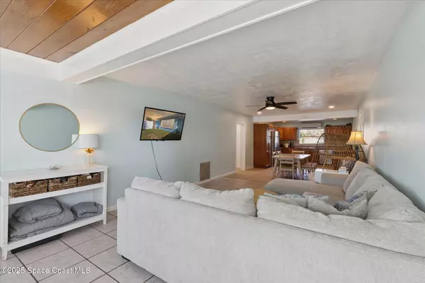 Cocoa Beach, FL 32931,104 W Osceola LN