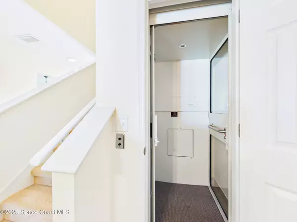 Titusville, FL 32780,2022 Raleigh DR