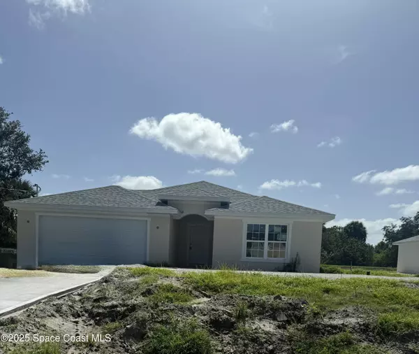 2081 Day AVE, Palm Bay, FL 32908