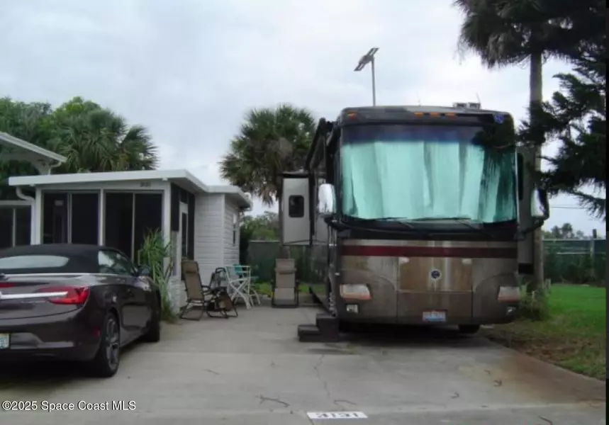 3131 Frontier DR, Titusville, FL 32796