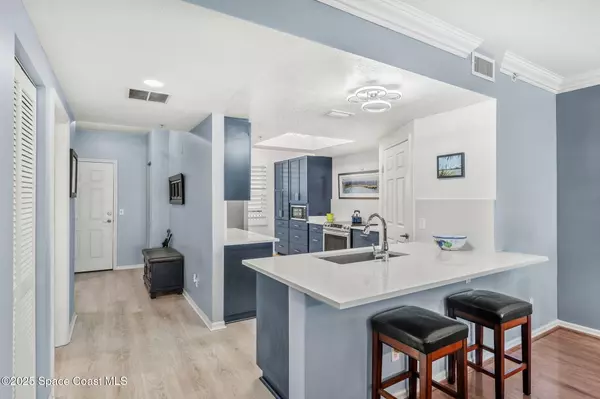 Cocoa, FL 32922,100 Riverside DR #405