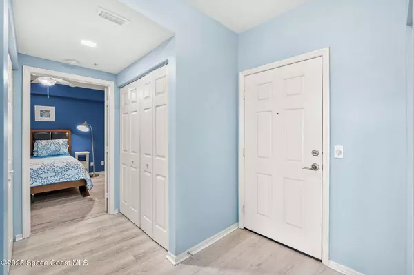 Cocoa, FL 32922,100 Riverside DR #405