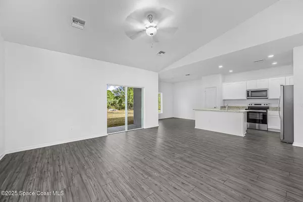 Palm Bay, FL 32909,884 Aruba AVE SE