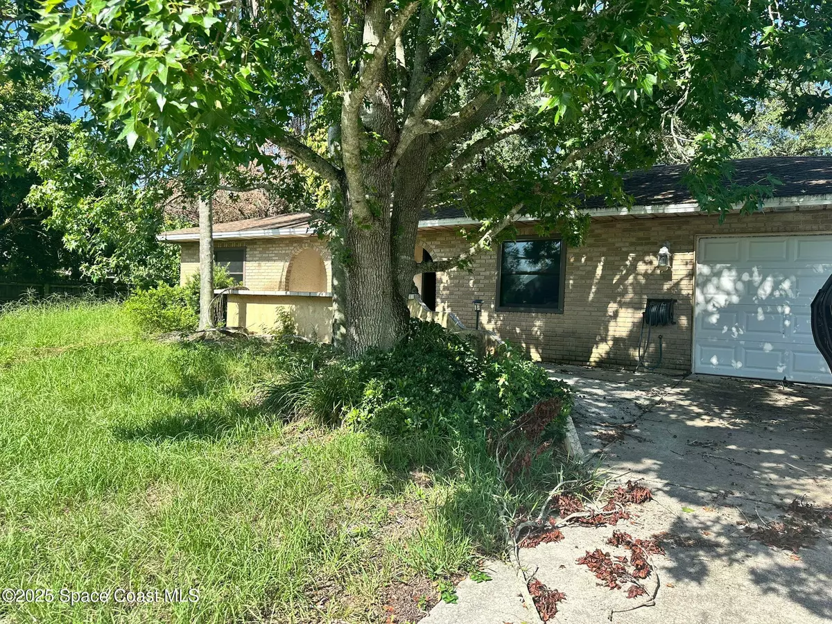 Palm Bay, FL 32907,836 Glencove AVE NW