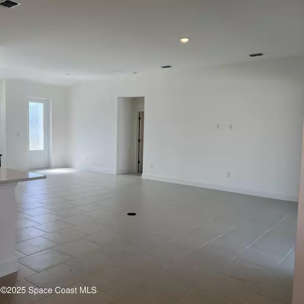 Palm Bay, FL 32907,1787 Fallon BLVD NE