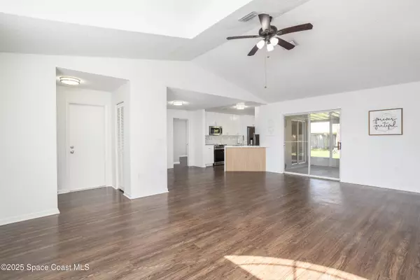 Palm Bay, FL 32907,366 Haverford LN NE