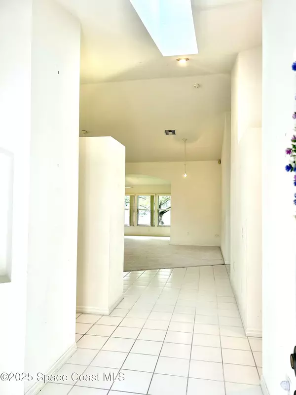 Melbourne, FL 32940,729 Kenwood CIR