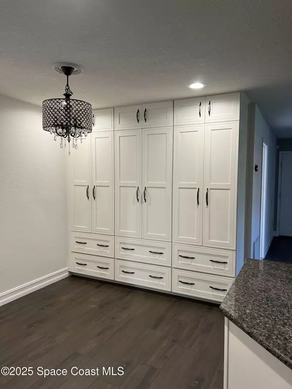 Palm Bay, FL 32907,497 Forgal AVE NE
