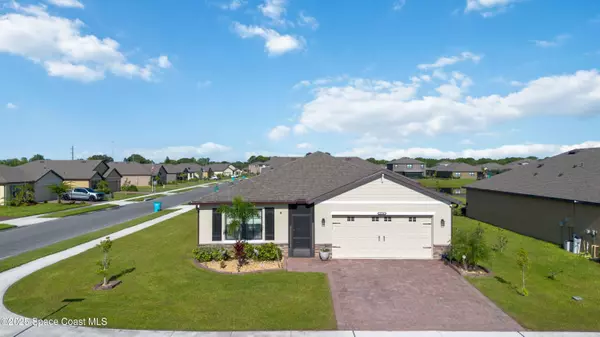 Grant-valkaria, FL 32949,7218 Mooring WAY