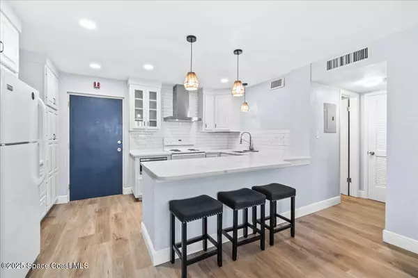 Merritt Island, FL 32952,120 Mutiny LN #C3-208