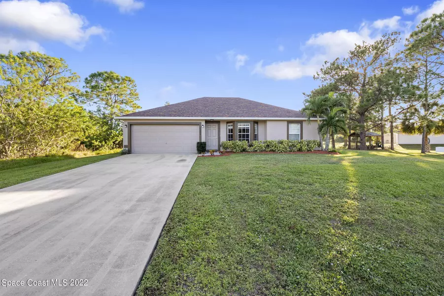 1286 Sandusky ST SE, Palm Bay, FL 32909