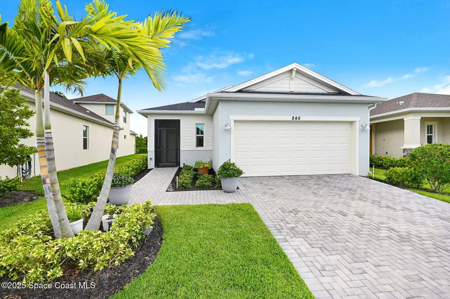 846 Antibes CT NW, Palm Bay, FL 32907