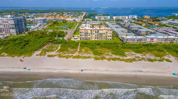 Cocoa Beach, FL 32931,3060 N Atlantic #111