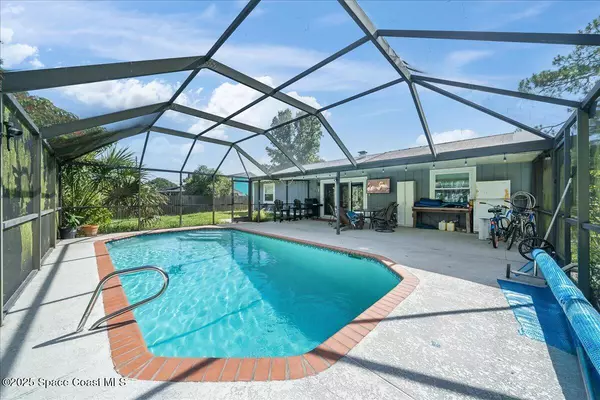 Palm Bay, FL 32907,820 Emden AVE NW