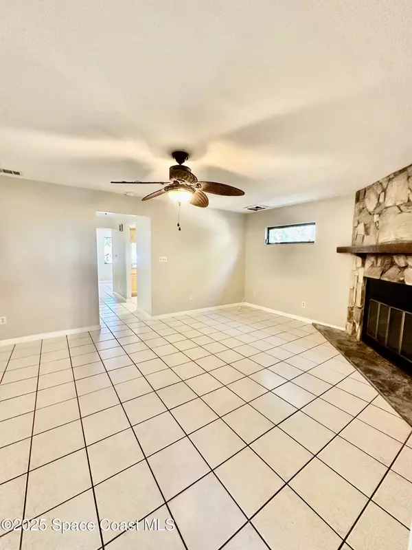 Cape Canaveral, FL 32920,236 Chandler ST #A