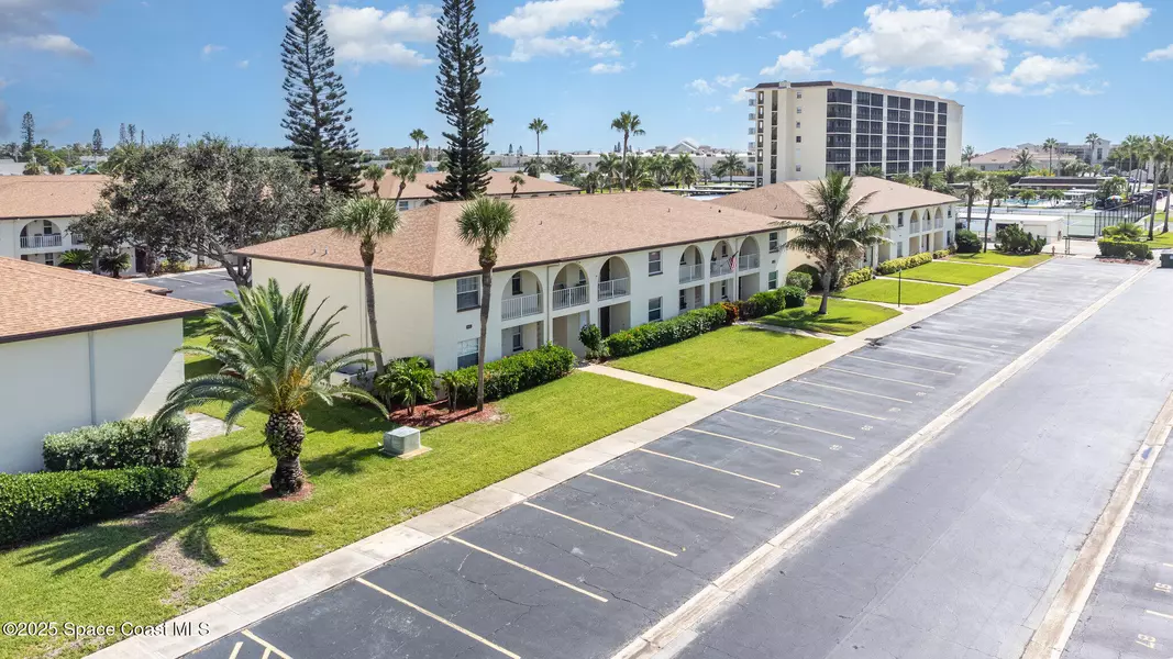415 School RD #70, Indian Harbour Beach, FL 32937
