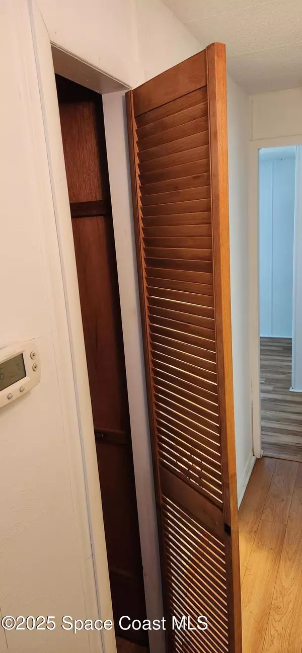 Palm Bay, FL 32907,210 Blossom LN NE