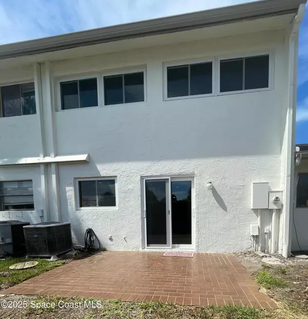 Indian Harbour Beach, FL 32937,503 Summerset CT