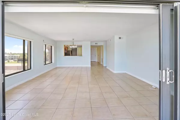 Satellite Beach, FL 32937,155 Highway A1a #307