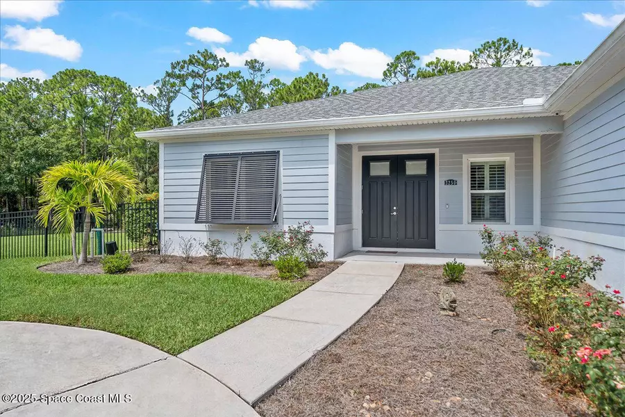 3250 Hield RD, West Melbourne, FL 32904