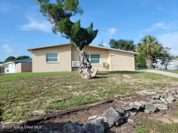 Titusville, FL 32780,1700 Chaucer RD
