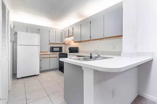 Cocoa, FL 32926,1954 Otterbein AVE #802