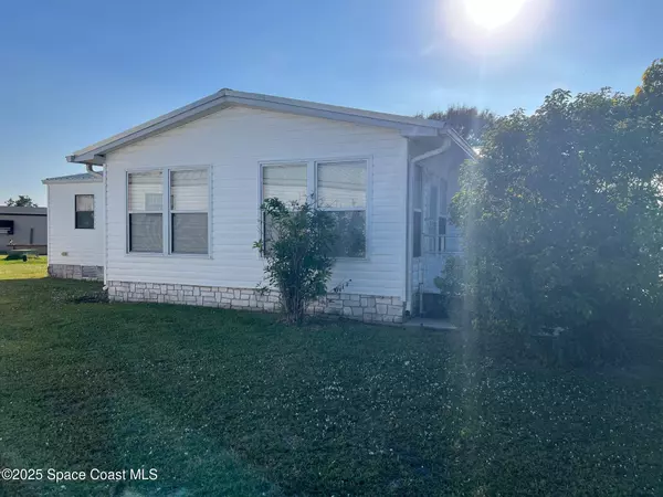 Barefoot Bay, FL 32976,815 Bougainvillea CIR