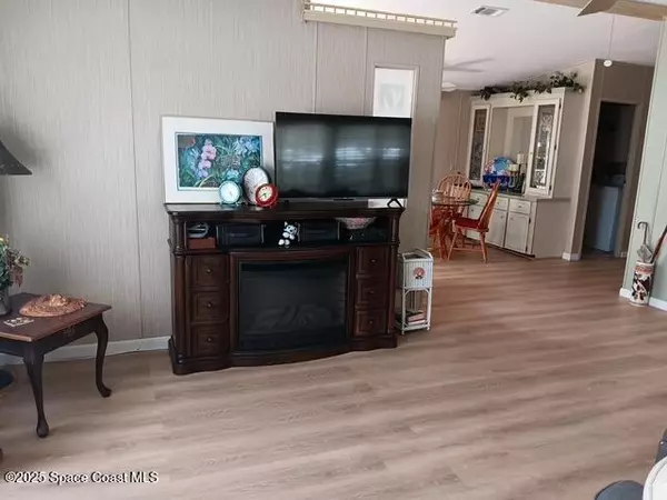 Barefoot Bay, FL 32976,815 Bougainvillea CIR