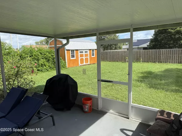 Palm Bay, FL 32907,1399 Helliwell ST NW