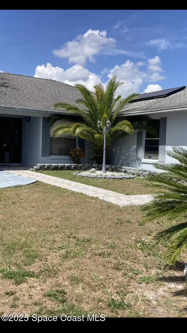 Kissimmee, FL 34758,303 Cocoa CT