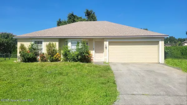 Palm Bay, FL 32907,210 Bordeaux AVE NE