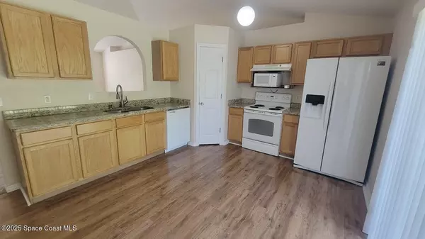 Palm Bay, FL 32907,210 Bordeaux AVE NE