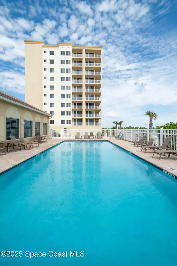 Satellite Beach, FL 32937,1025 Highway A1a HWY #402