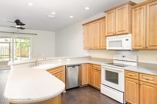 Cape Canaveral, FL 32920,319 Adams AVE