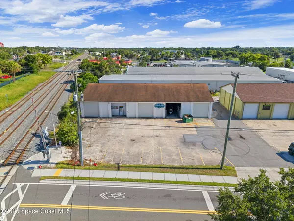 Cocoa, FL 32922,527 Peachtree ST