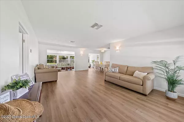 Melbourne Beach, FL 32951,453 Dolphin ST