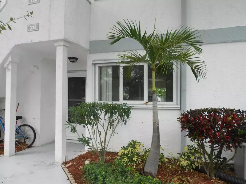 328 Beach Park LN, Cape Canaveral, FL 32920