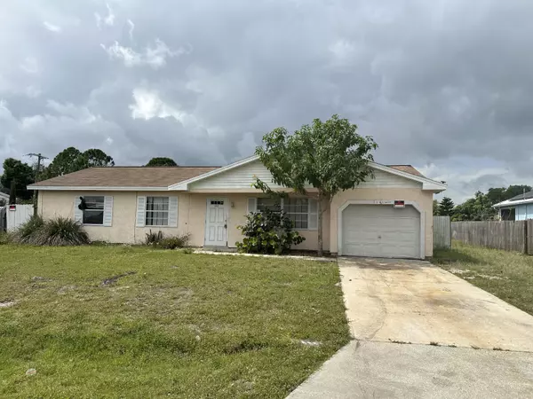 514 Justine AVE NW, Palm Bay, FL 32907
