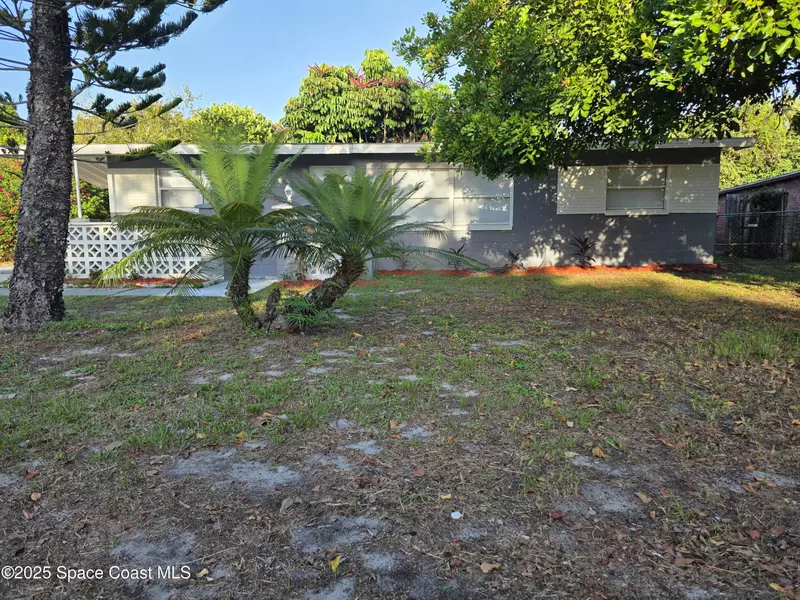 1631 Albert DR, Melbourne, FL 32935