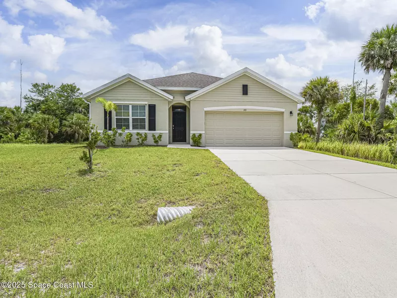 1915 Ganyard AVE, Palm Bay, FL 32908