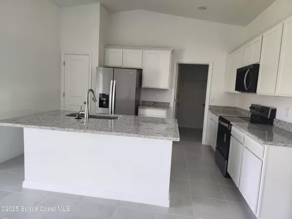 Palm Bay, FL 32909,2211 San Filippo DR SE