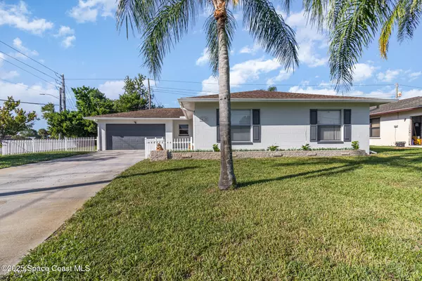 Titusville, FL 32780,1415 Country Club DR