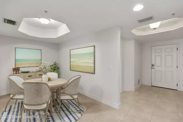 Titusville, FL 32796,7 Indian River AVE #405