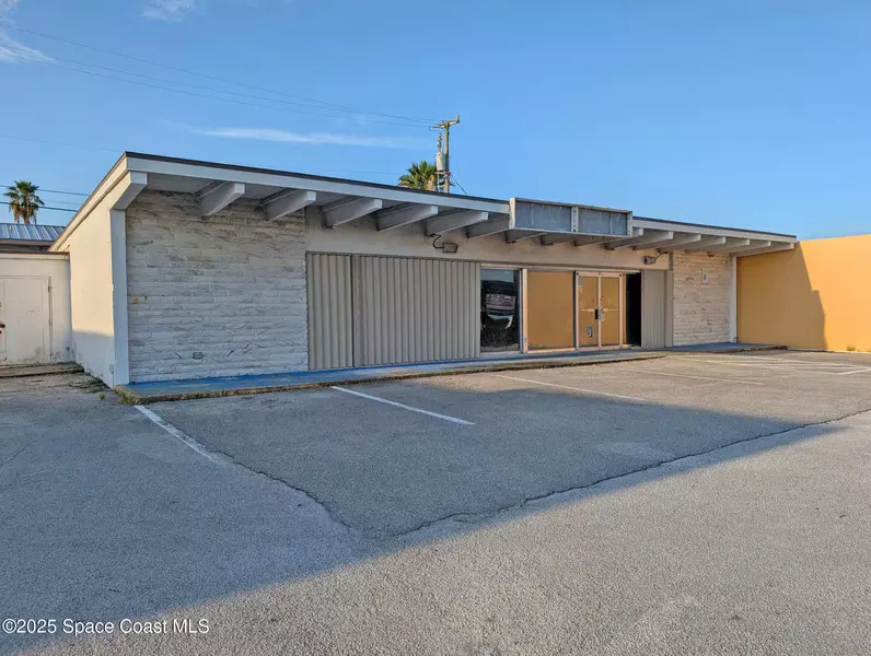215 5th AVE, Indialantic, FL 32903