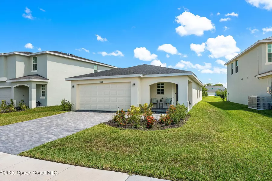 661 Papillon ST SW, Palm Bay, FL 32908