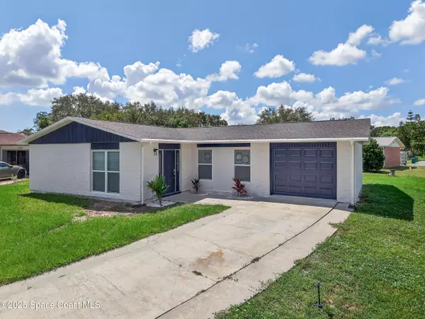 668 John Hancock LN, Melbourne, FL 32904