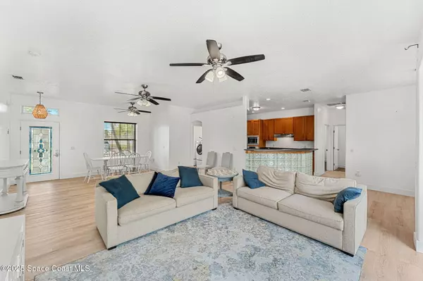 Cocoa Beach, FL 32931,48 Harbor CIR