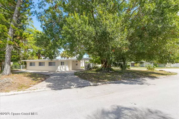 Cocoa, FL 32922,1104 Azalea LN