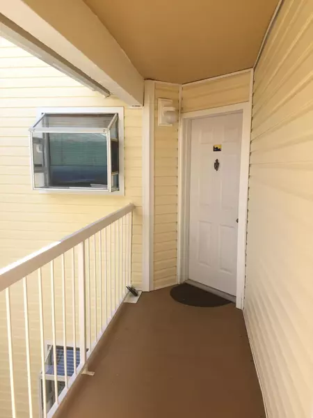 1951 Island Club DR #56, Indialantic, FL 32903